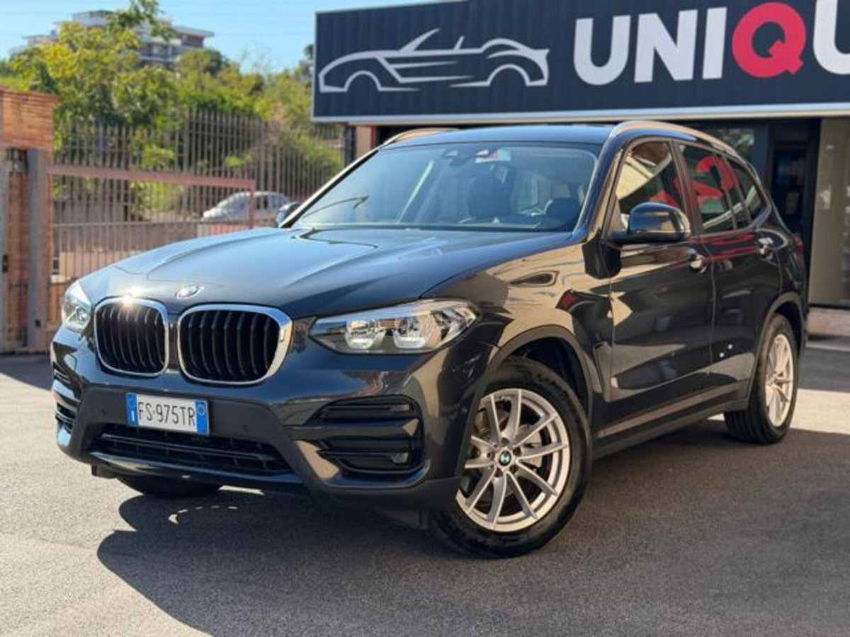 BMW X3 sDrive18d Business Advantage (3)