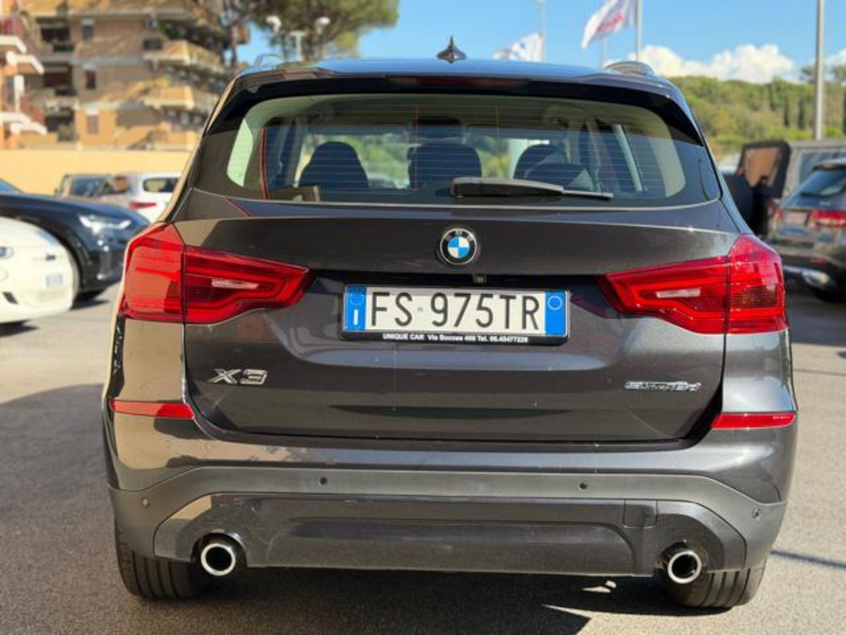 BMW X3 sDrive18d Business Advantage (5)