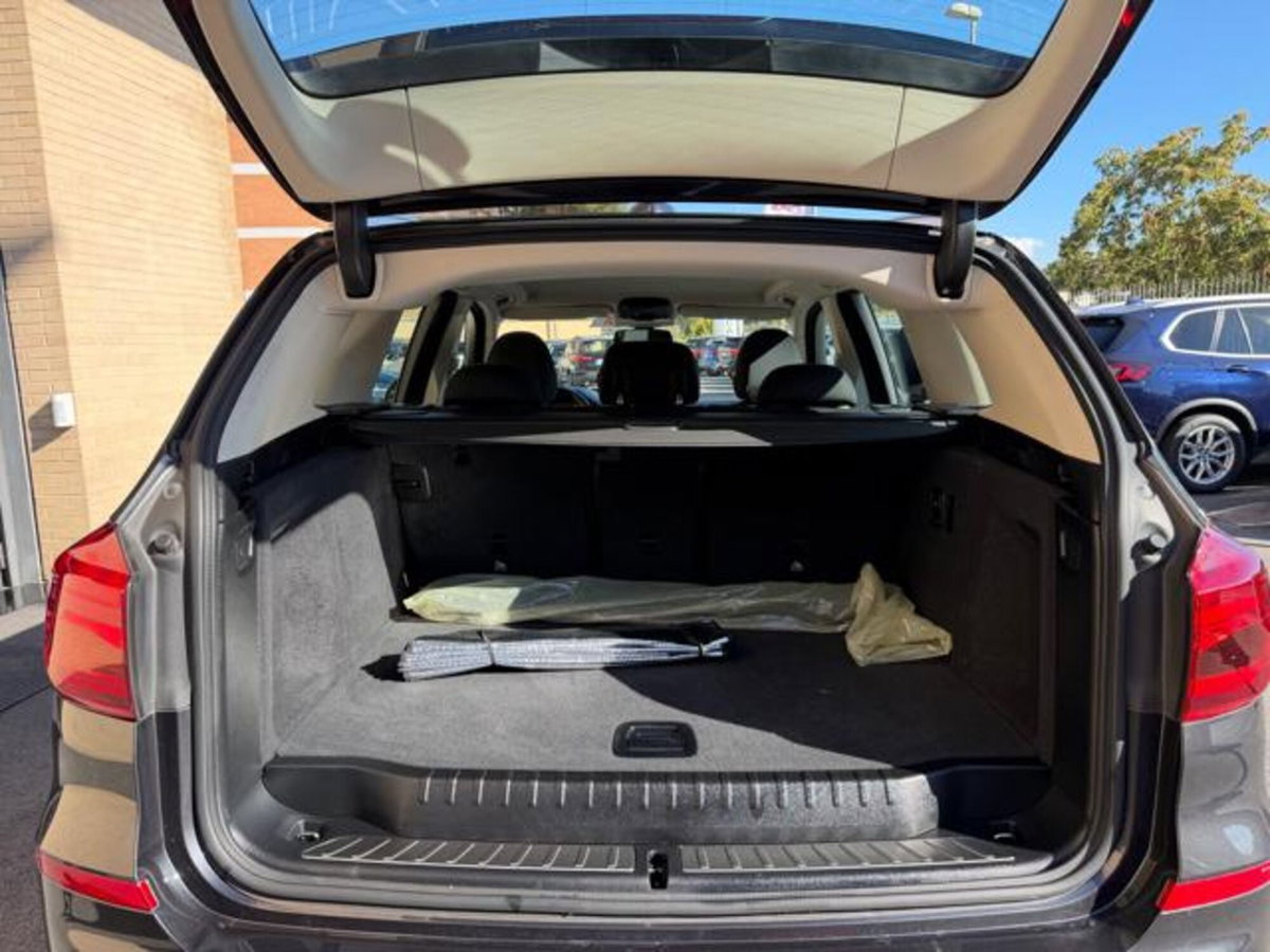BMW X3 sDrive18d Business Advantage (7)