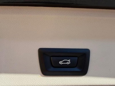 BMW X3 sDrive18d Business Advantage (8)