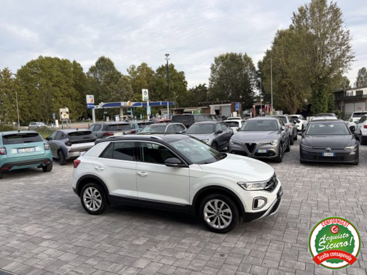 Volkswagen T-Roc 1.0 tsi Style 115cv (6)