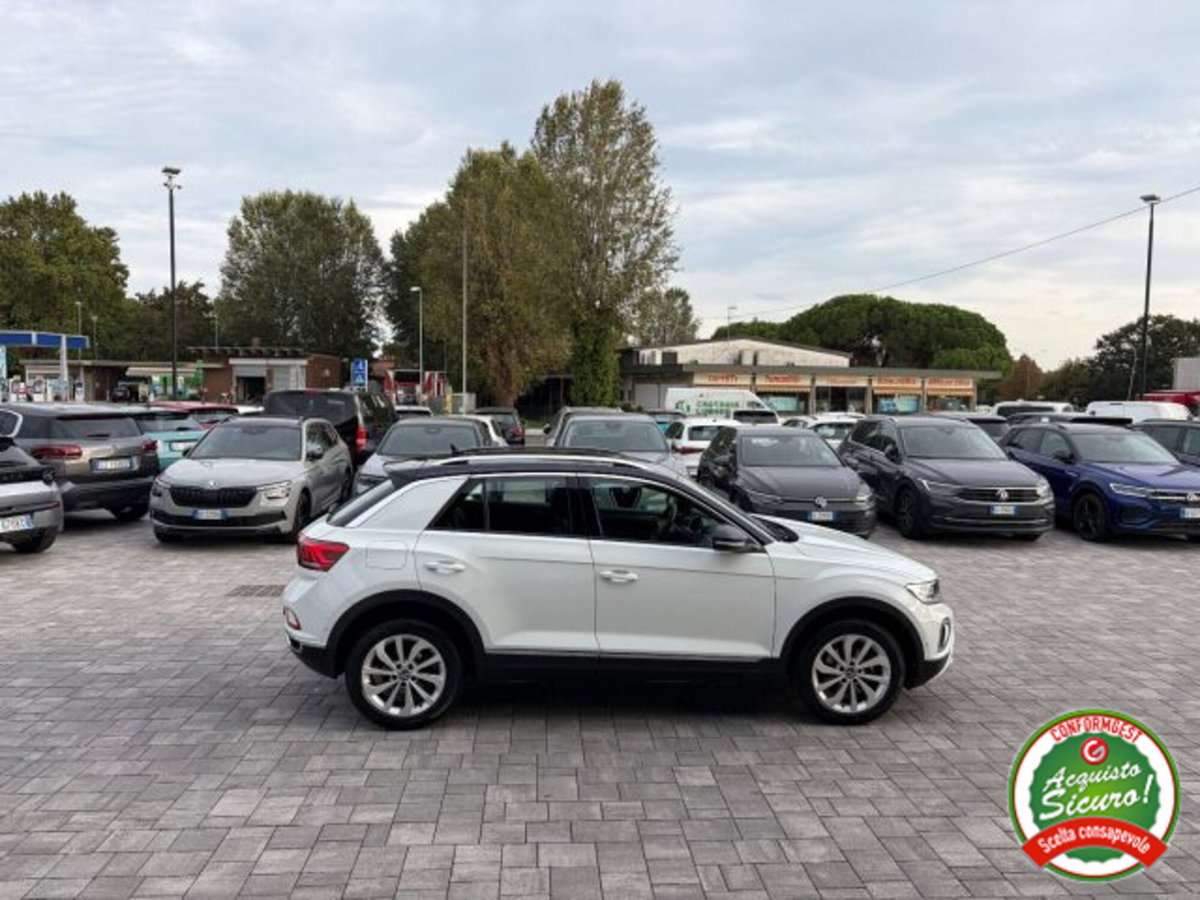 Volkswagen T-Roc 1.0 tsi Style 115cv (7)