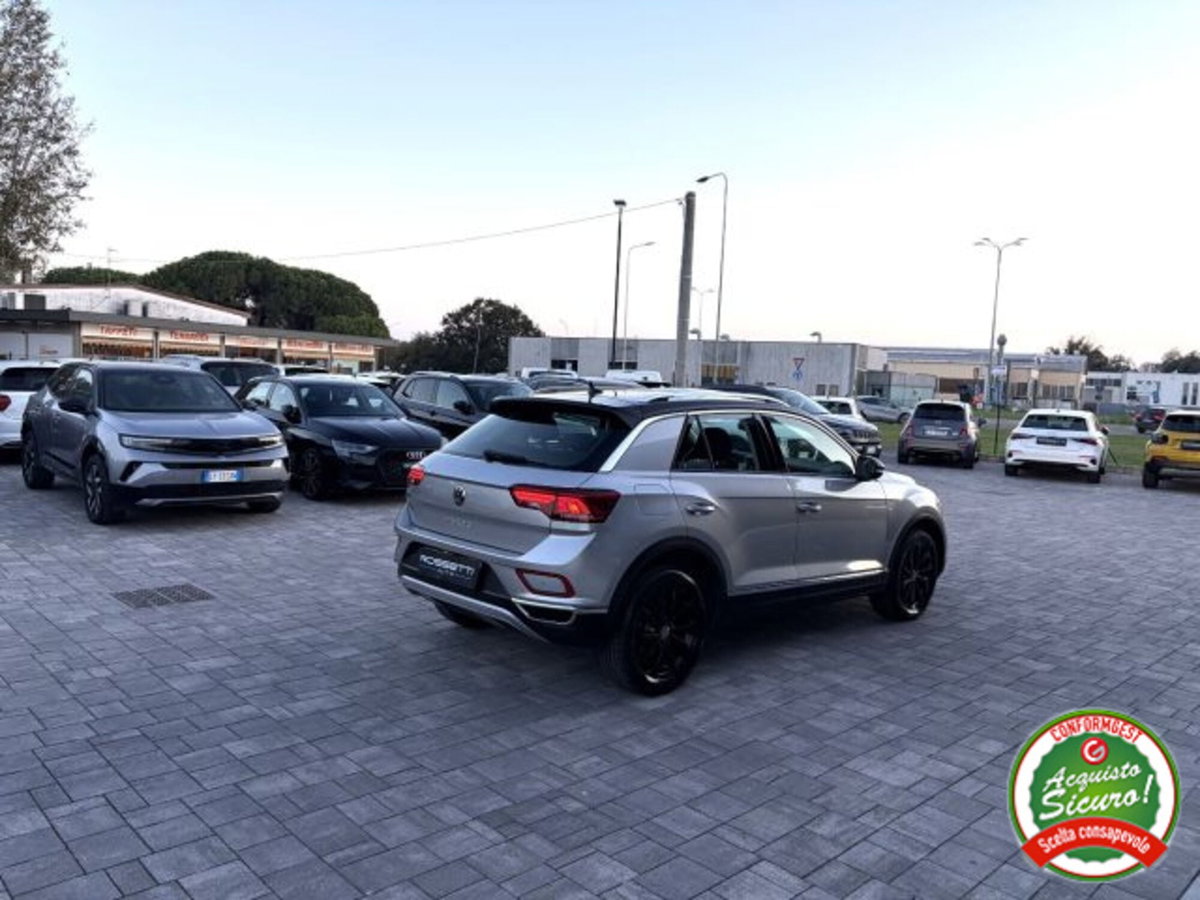 Volkswagen T-Roc 1.0 tsi Style 115cv (8)