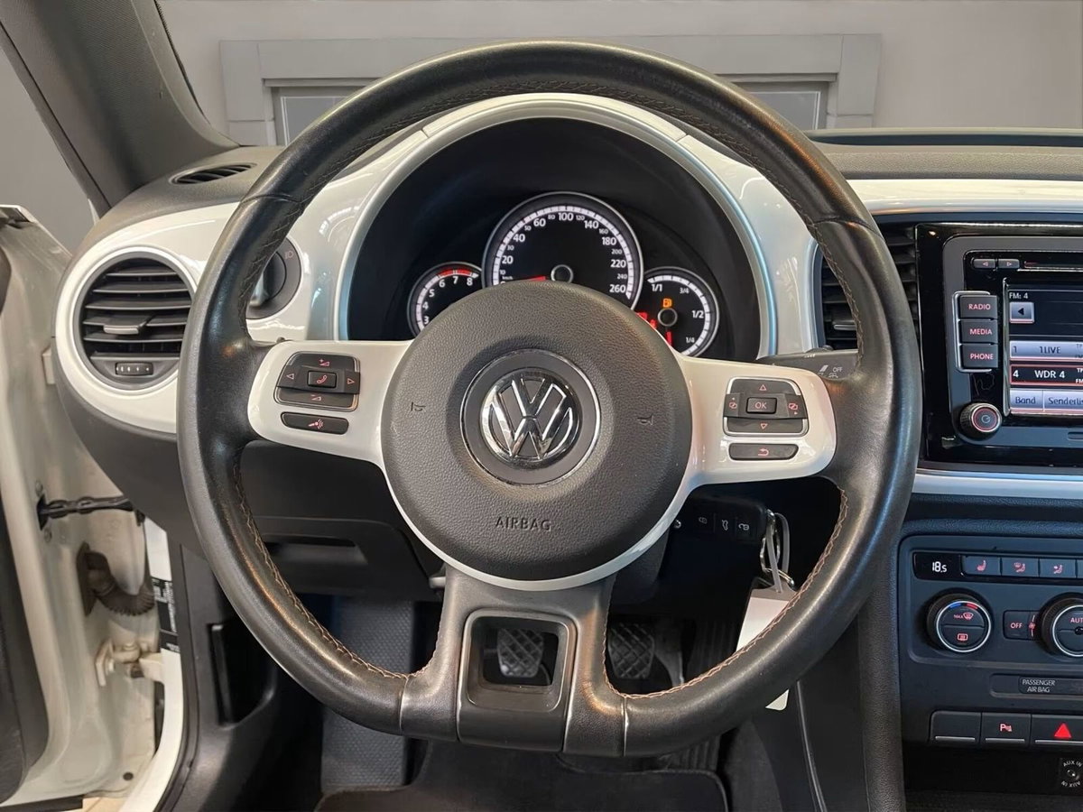 Volkswagen Maggiolino 1.2 TSI Design (7)