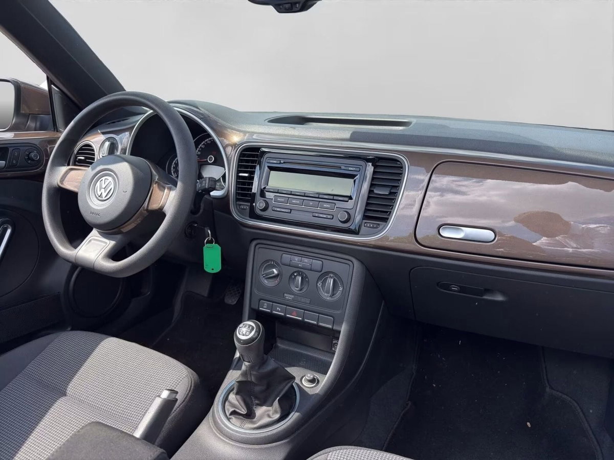 Volkswagen Maggiolino Cabrio 1.2 TSI Design (5)