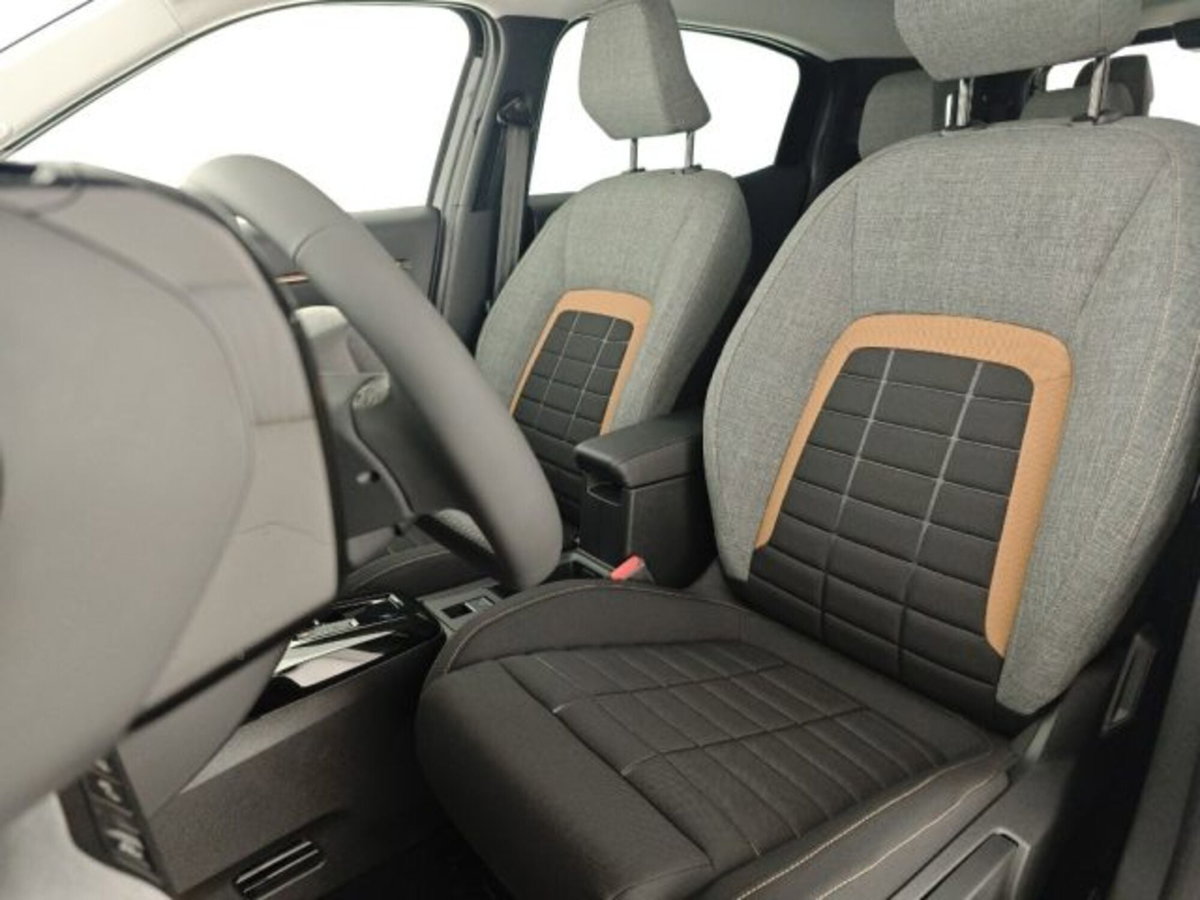 Citroen C5 Aircross 1.2 hybrid Plus 136cv e-dcs6 (10)