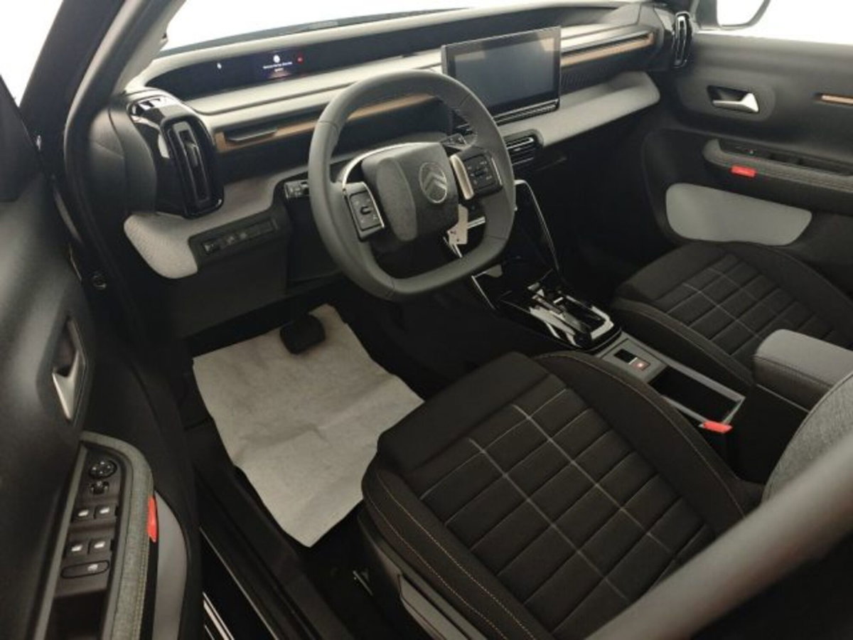 Citroen C5 Aircross 1.2 hybrid Plus 136cv e-dcs6 (8)