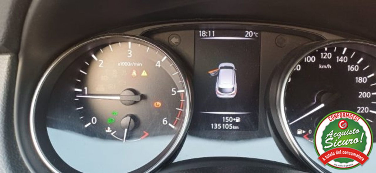 Nissan Qashqai 1.5 dCi Acenta (10)