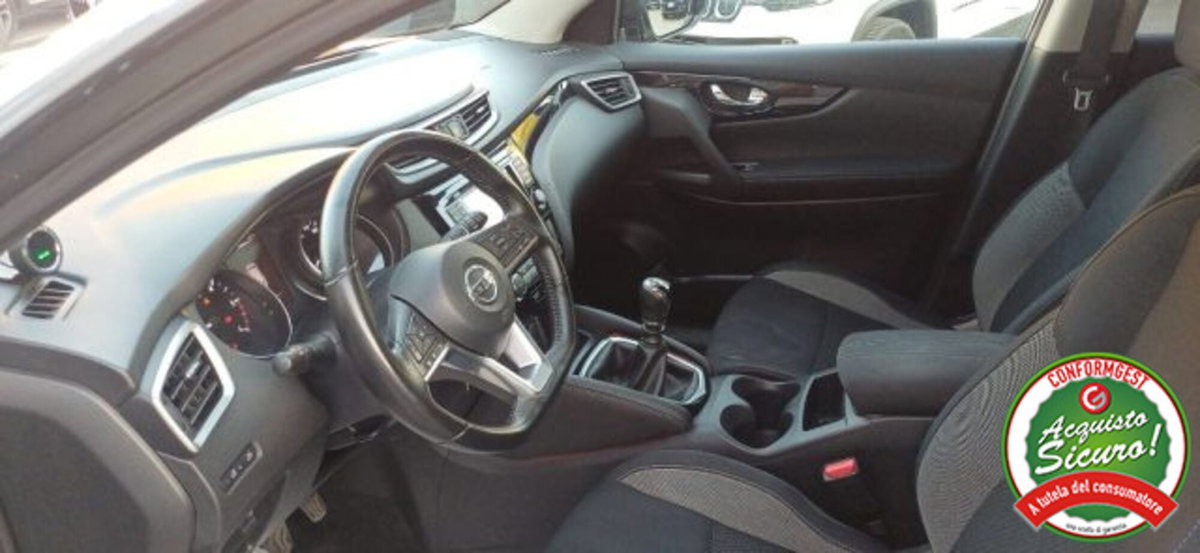 Nissan Qashqai 1.5 dCi Acenta (8)