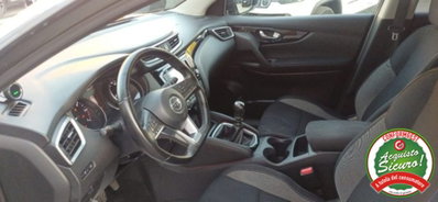 Nissan Qashqai 1.5 dCi Acenta (8)
