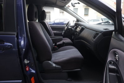 Mazda MPV 2.0 TD-CD Executive (10)