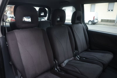Mazda MPV 2.0 TD-CD Executive (12)