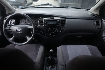 Mazda MPV 2.0 TD-CD Executive (2)