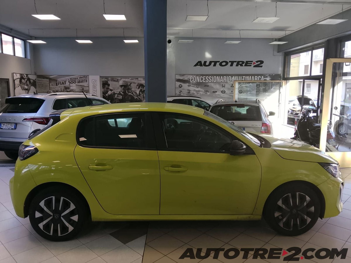 Peugeot 208 PureTech 100 Stop&Start 5 porte Active (13)