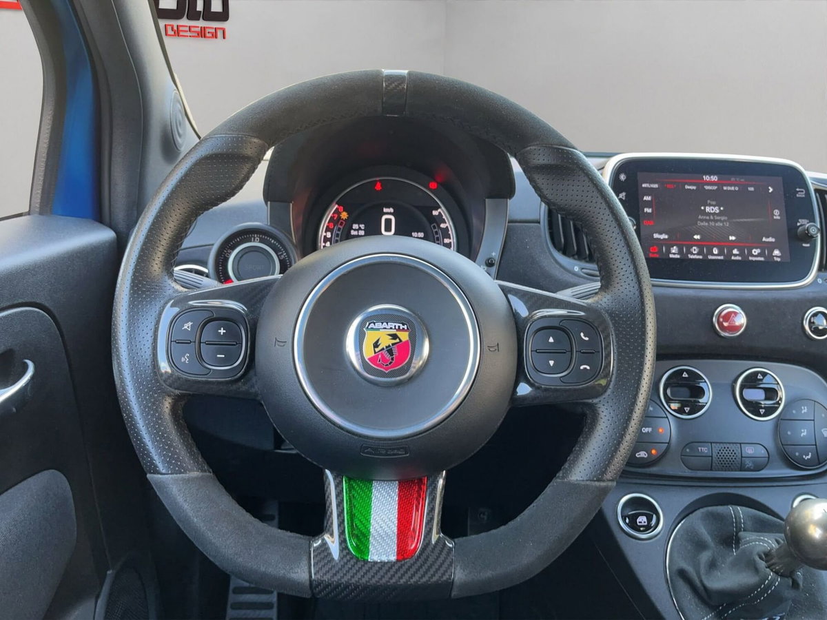 Abarth 595 595 1.4 Turbo T-Jet 180 CV Competizione (11)