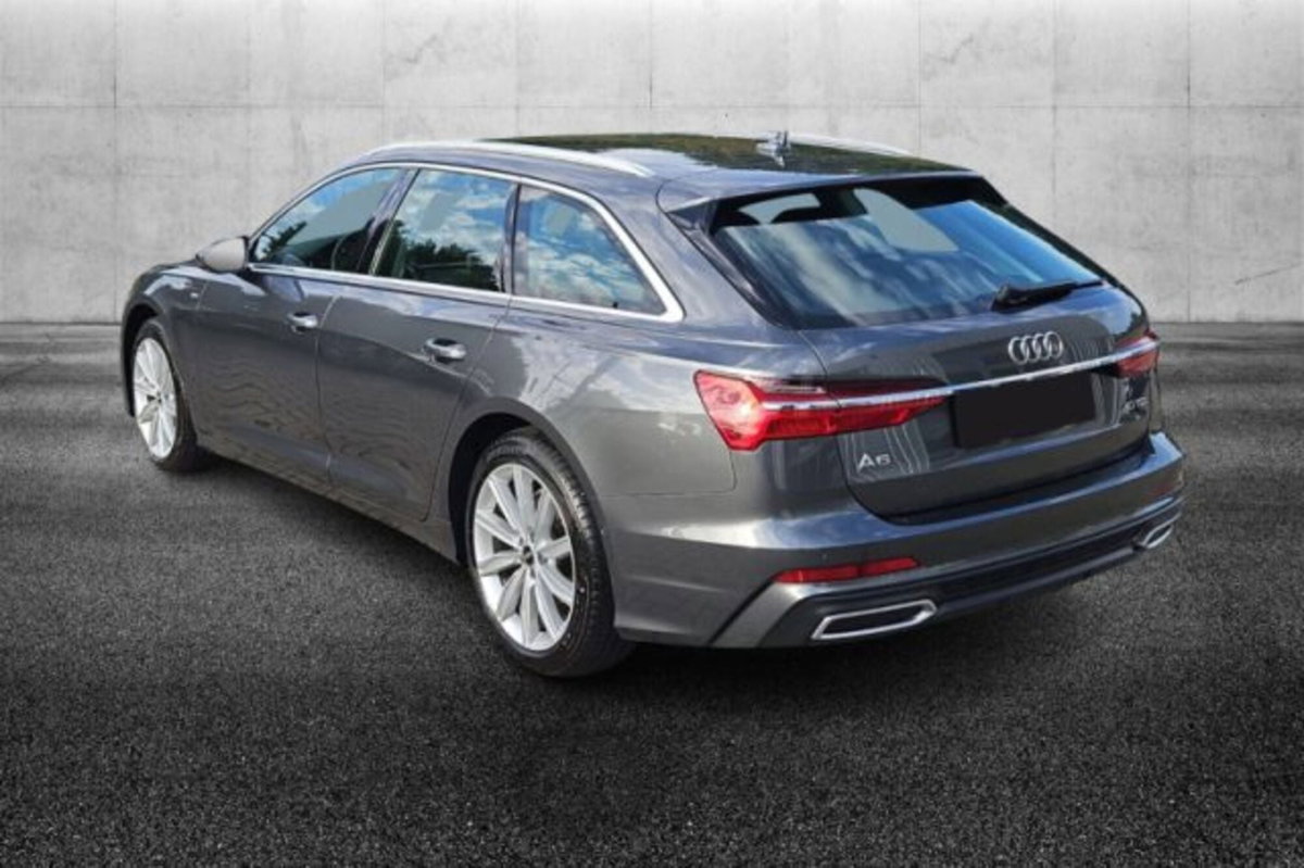 Audi A6 Avant 40 2.0 TDI S tronic Business Sport (2)
