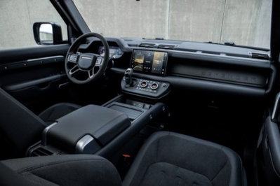 Land Rover Defender 110 3.0d i6 mhev X-Dynamic SE awd 250cv auto (4)