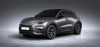 Lexus LBX 1.5 hybrid Class 2wd (3)