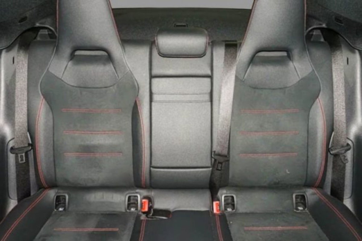 Mercedes-Benz CLA 220 d Automatic Premium (6)