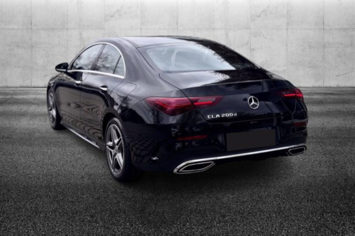 Mercedes-Benz CLA 200 d Automatic Executive (2)
