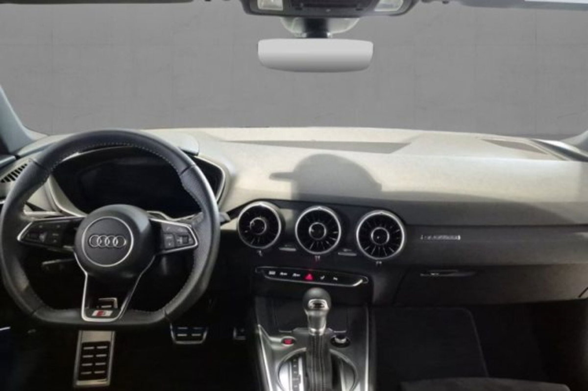 Audi TT Coupé 45 TFSI S tronic (4)