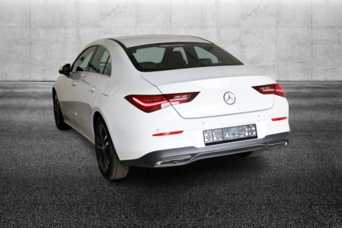 Mercedes-Benz CLA 200 d Progressive Advanced Plus auto (4)