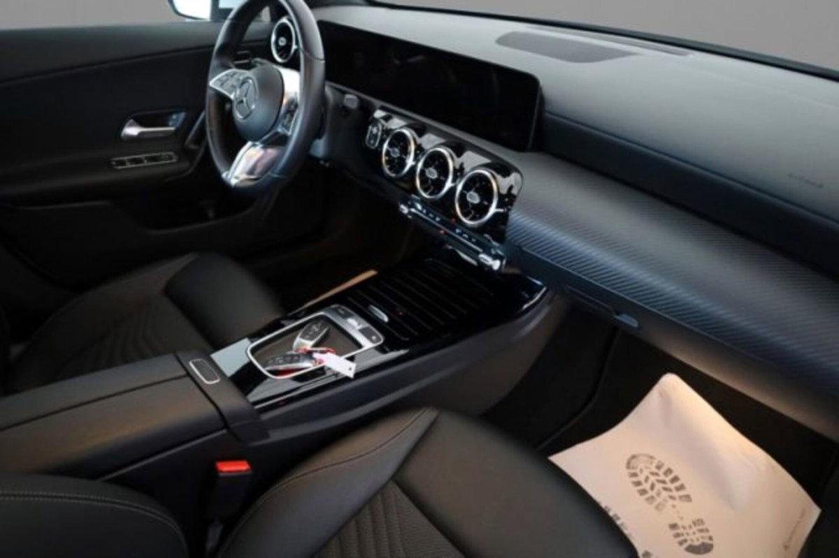 Mercedes-Benz CLA 200 d Progressive Advanced Plus auto (6)