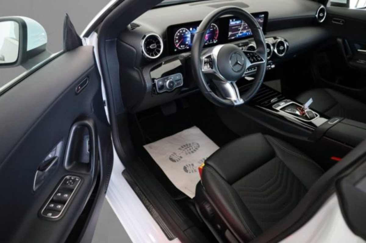 Mercedes-Benz CLA 200 d Progressive Advanced Plus auto (7)