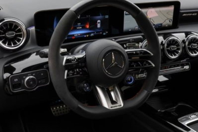 Mercedes-Benz Classe A 45S AMG 4Matic+ (4)