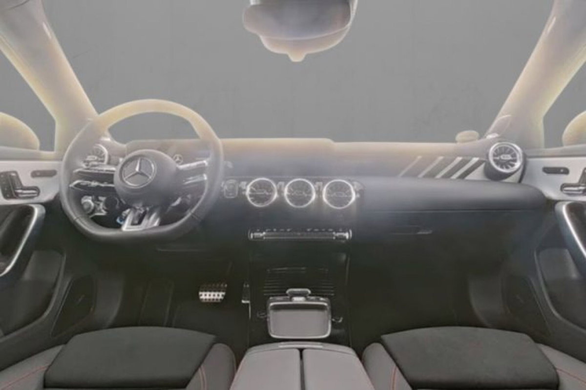 Mercedes-Benz Classe A 45S AMG 4Matic+ (5)