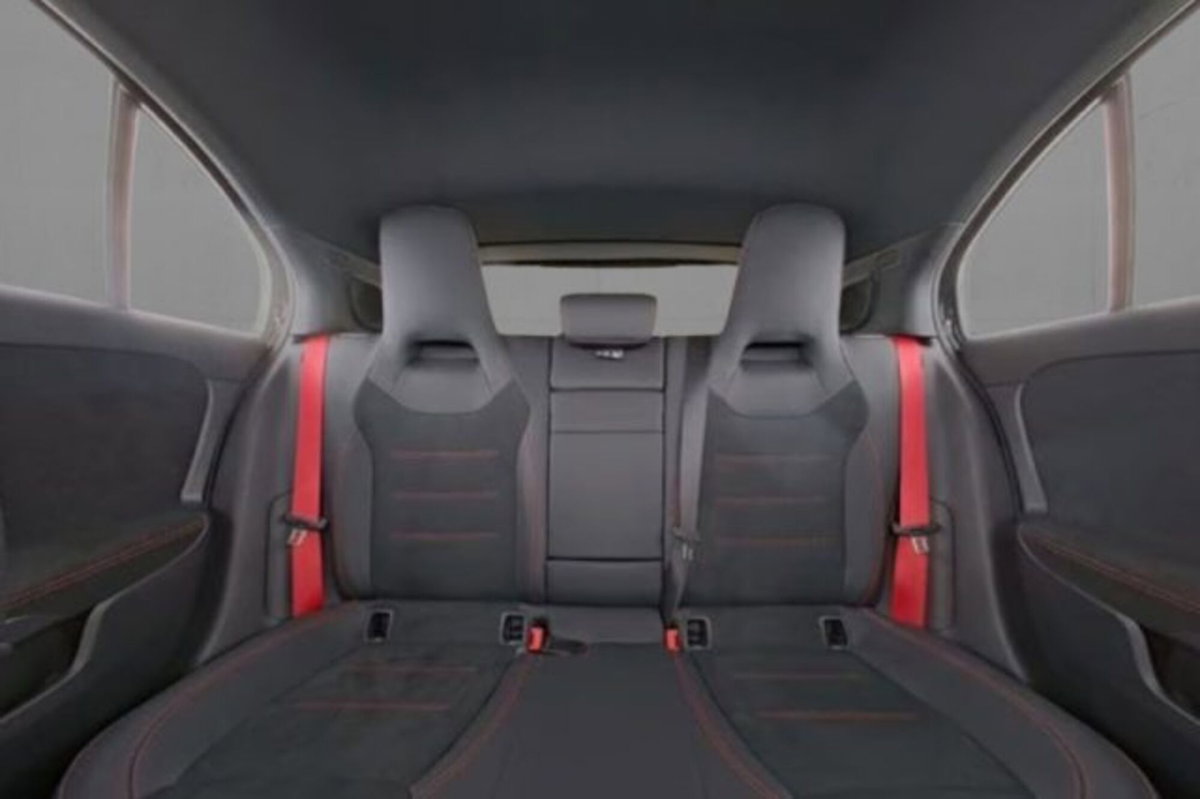 Mercedes-Benz Classe A 45S AMG 4Matic+ (7)