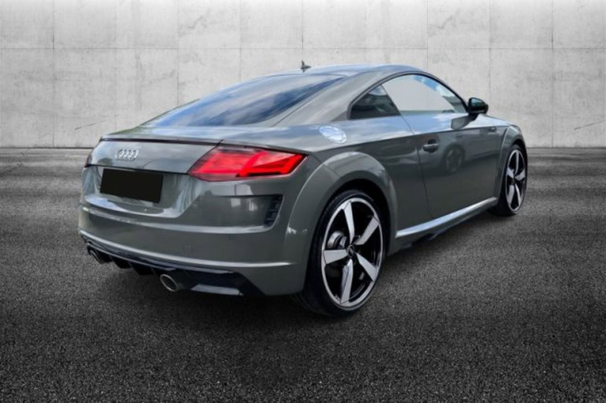 Audi TT Coupé 40 TFSI S tronic (2)