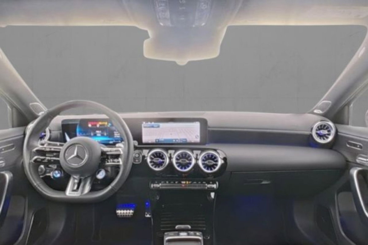 Mercedes-Benz Classe A 45S AMG 4Matic+ (4)