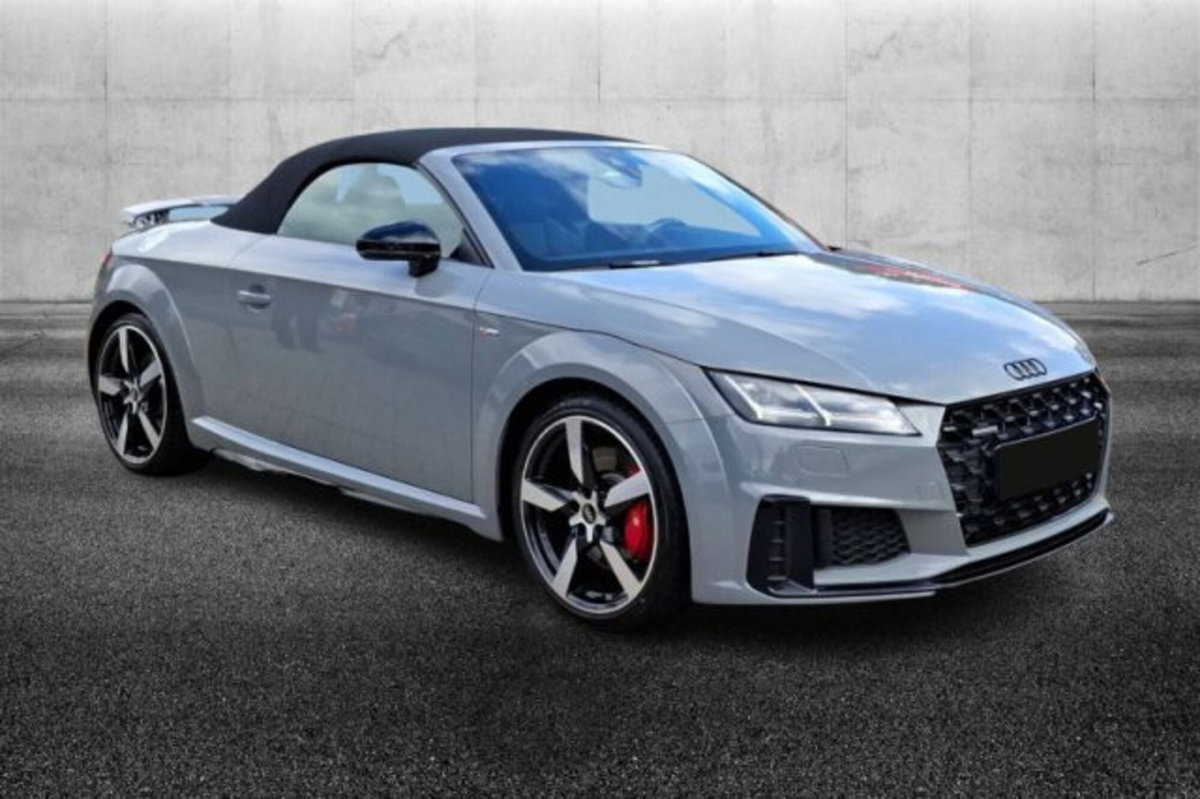 Audi TT Cabrio 45 TFSI quattro S tronic (2)