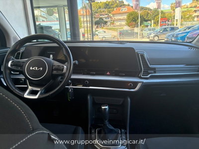 Kia Sportage 1.6 CRDi MHEV Business (9)