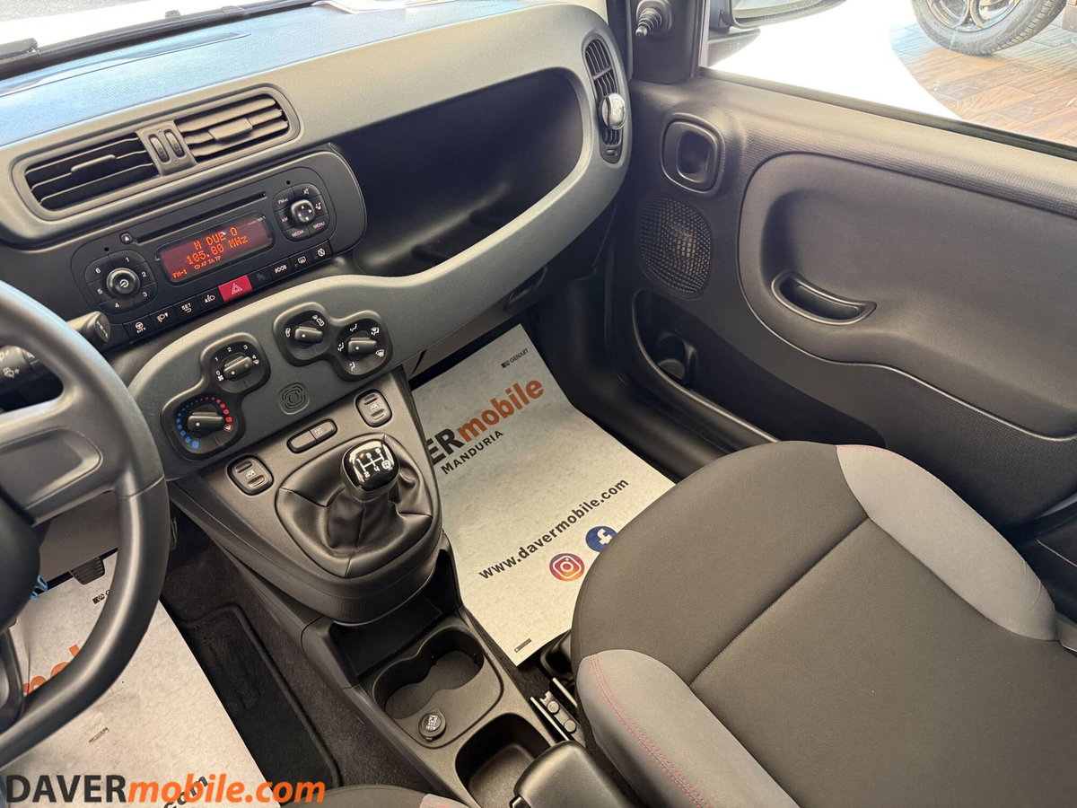 Fiat Panda 1.3 MJT 95 CV S&S Lounge (13)