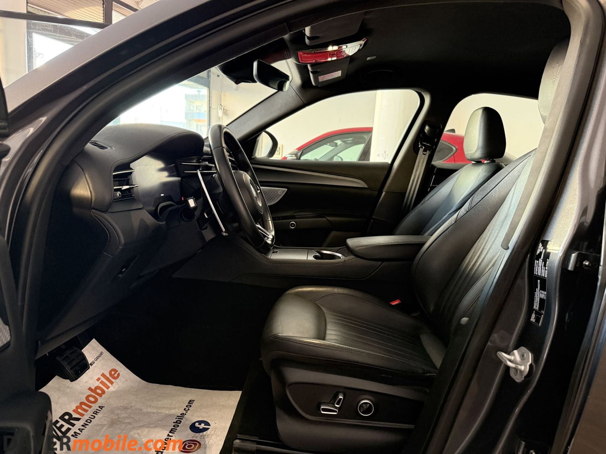 Maserati Grecale 2.0 mhev GT 250cv auto (8)
