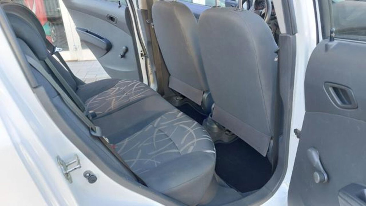 Chevrolet Spark 1.0 (19)