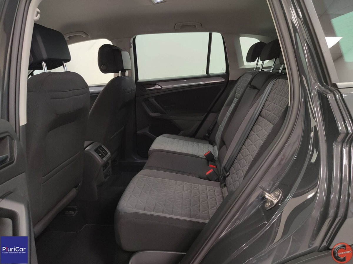Volkswagen Tiguan 1.4 TSI eHYBRID DSG R-Line (7)