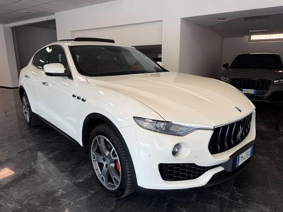 Maserati Levante Levante V6 Diesel 275 CV AWD (10)