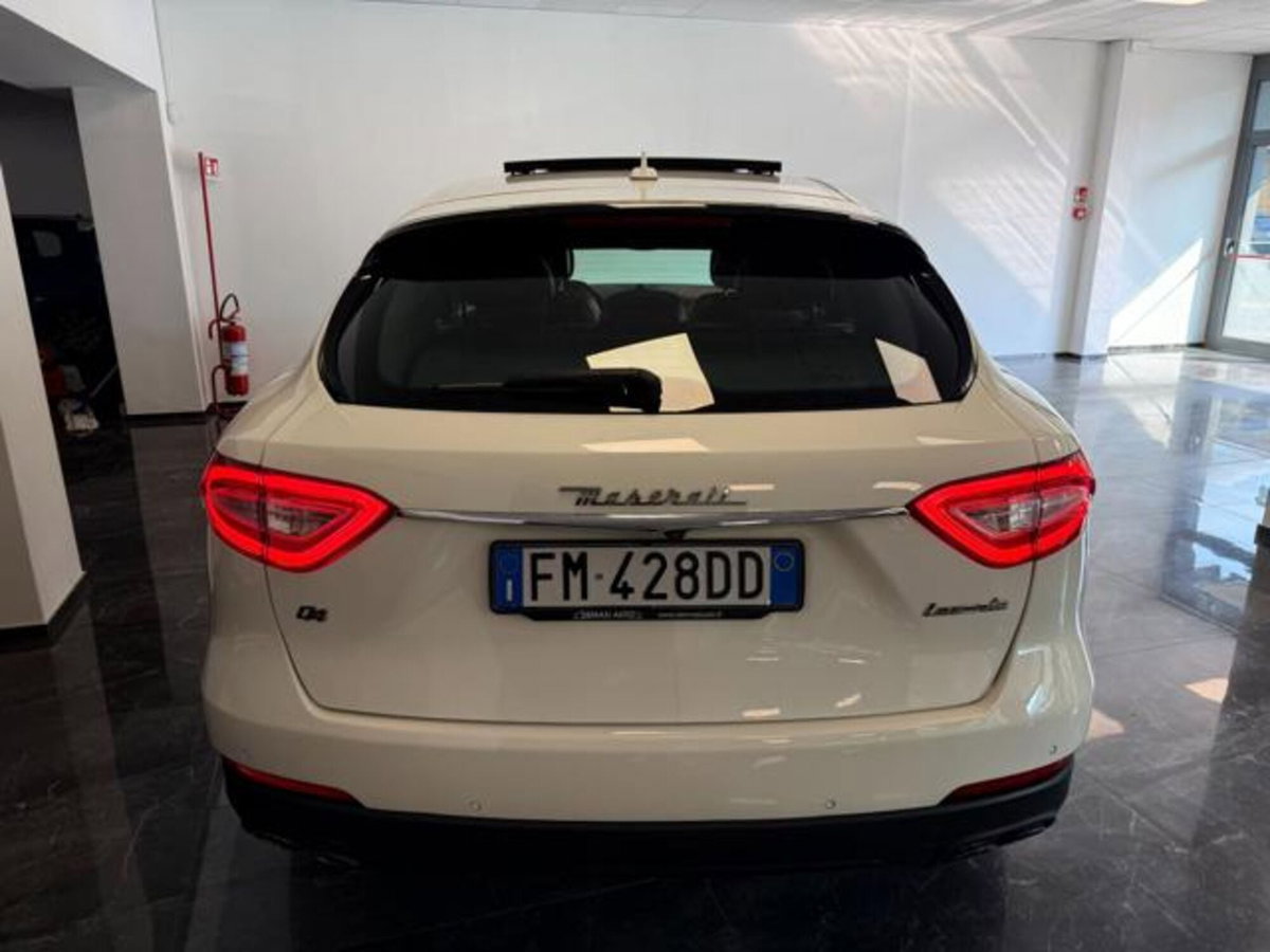 Maserati Levante Levante V6 Diesel 275 CV AWD (7)