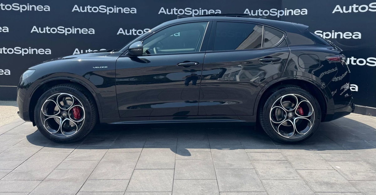 Alfa Romeo Stelvio 2.2 t Veloce Q4 210cv auto (2)