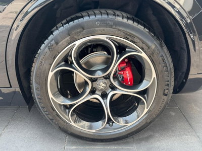 Alfa Romeo Stelvio 2.2 t Veloce Q4 210cv auto (8)