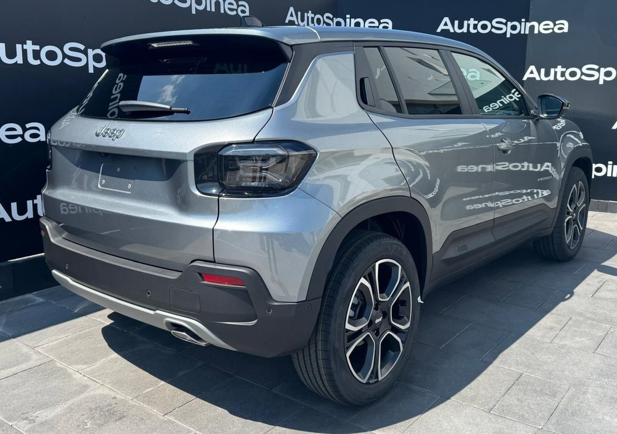 Jeep Avenger 1.2 turbo Summit fwd 100cv (4)