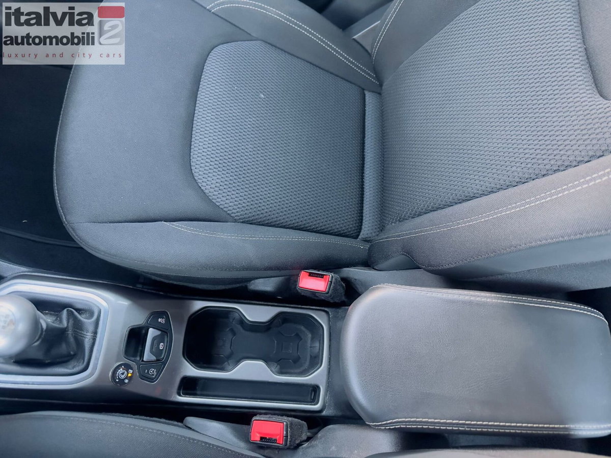 Jeep Renegade 1.4 T-Jet 120 CV GPL Longitude (10)