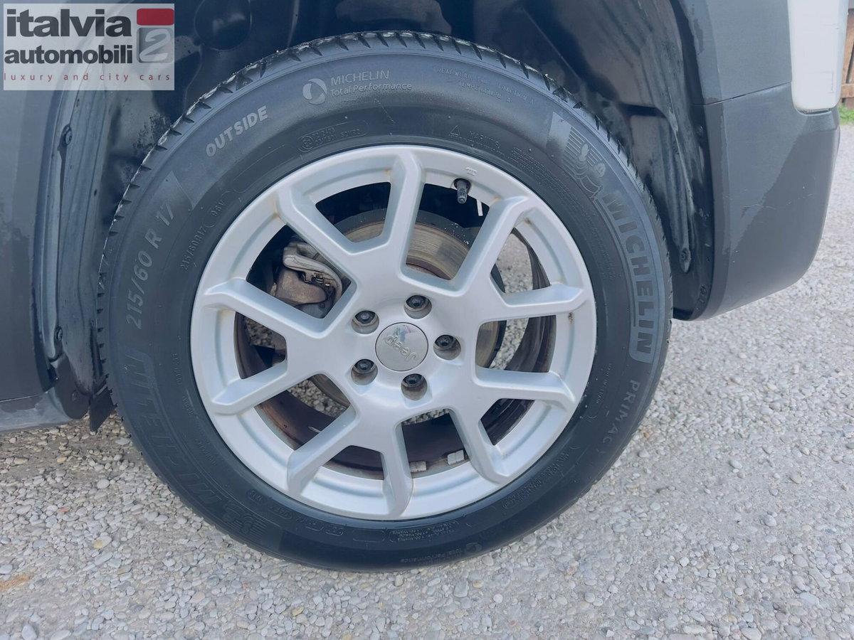 Jeep Renegade 1.4 T-Jet 120 CV GPL Longitude (14)