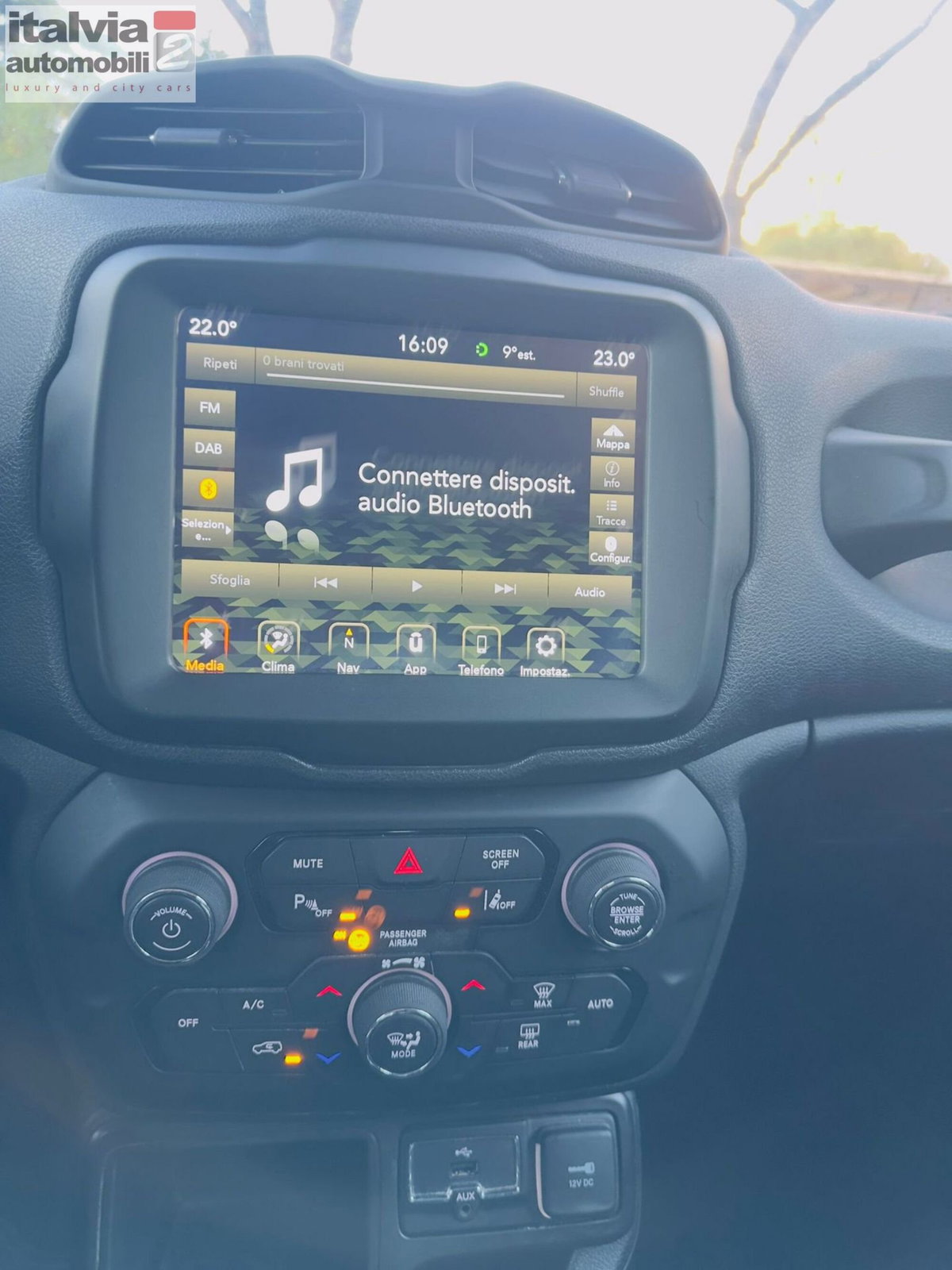 Jeep Renegade 1.4 T-Jet 120 CV GPL Longitude (8)