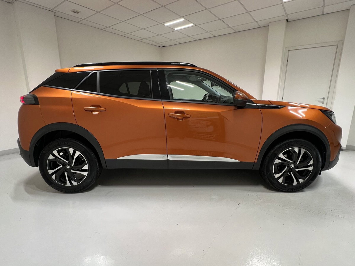 Peugeot 2008 1.2 puretech Allure s&s 130cv eat8 (17)