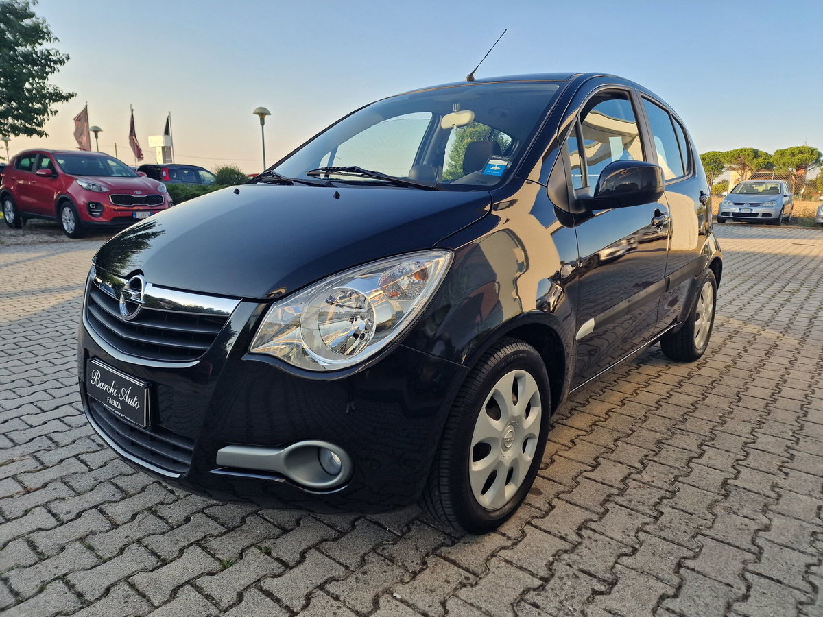 Opel Agila 1.2 16V 94 CV Elective (2)