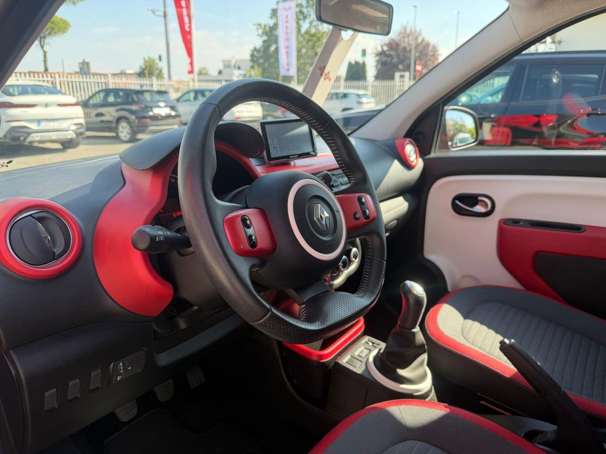 Renault Twingo SCe Zen (12)